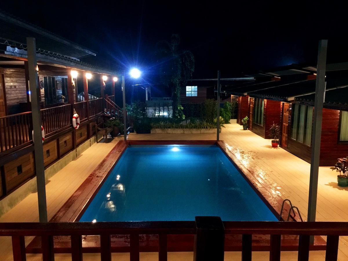 Chuchaiburi Sri Amphawa Εξωτερικό φωτογραφία