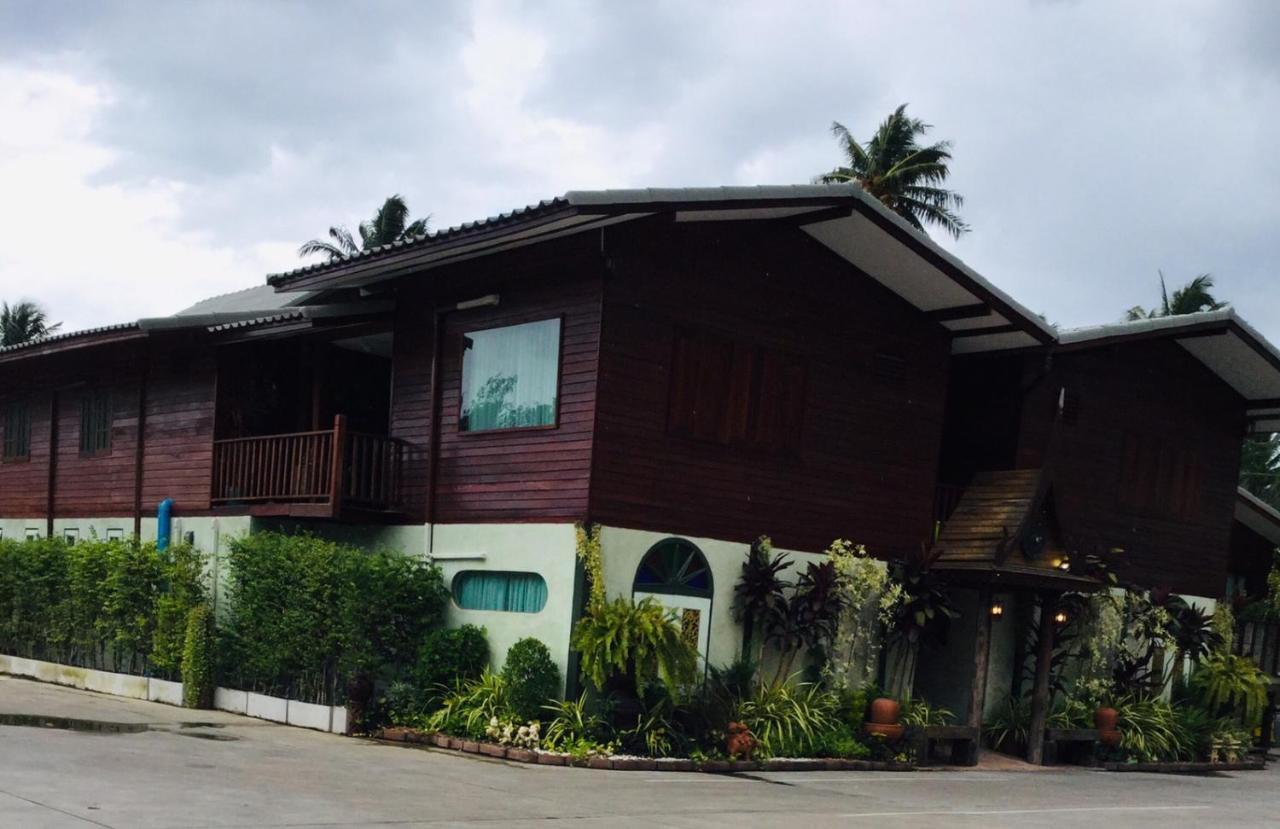 Chuchaiburi Sri Amphawa Εξωτερικό φωτογραφία